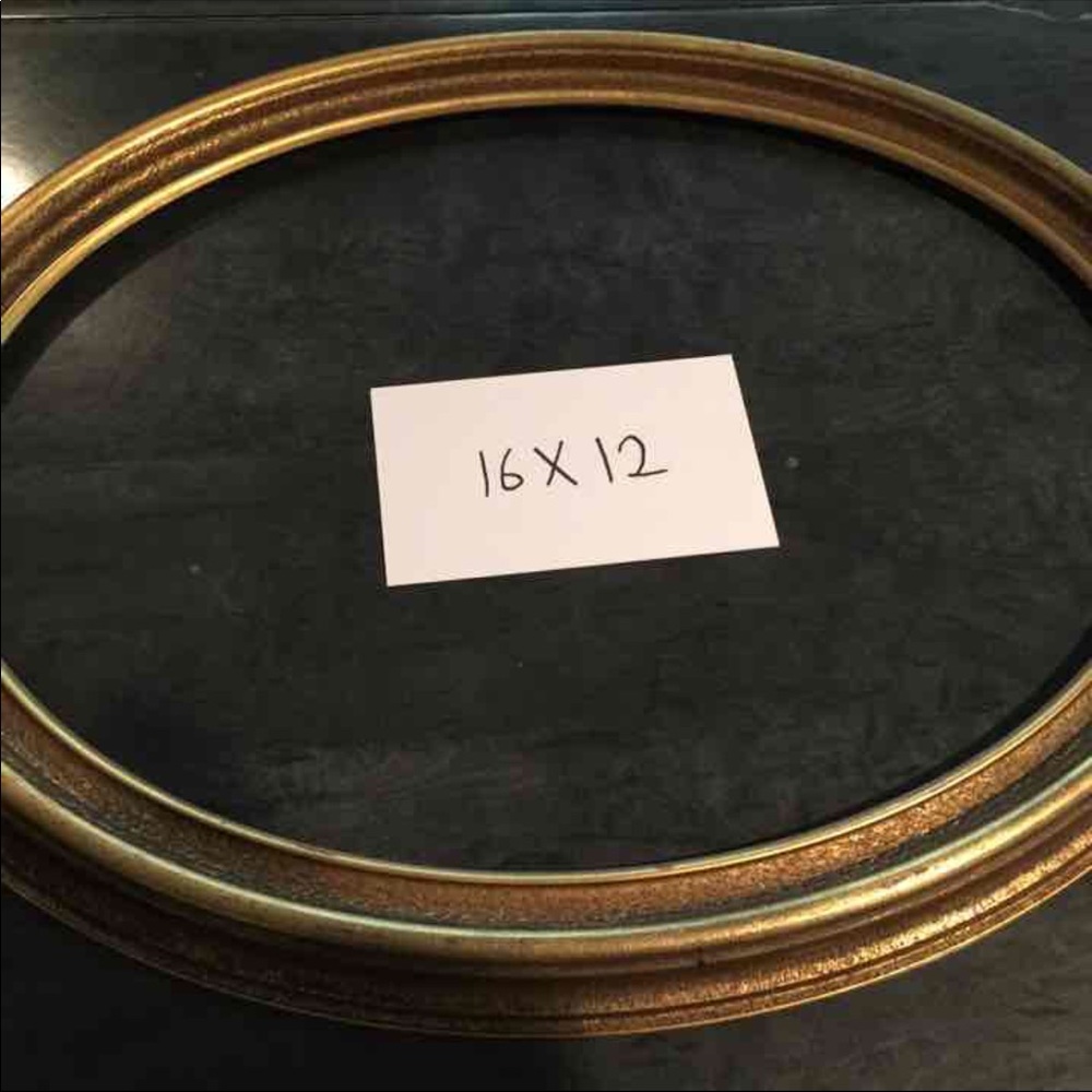 3 gorgeous vintage oval frames